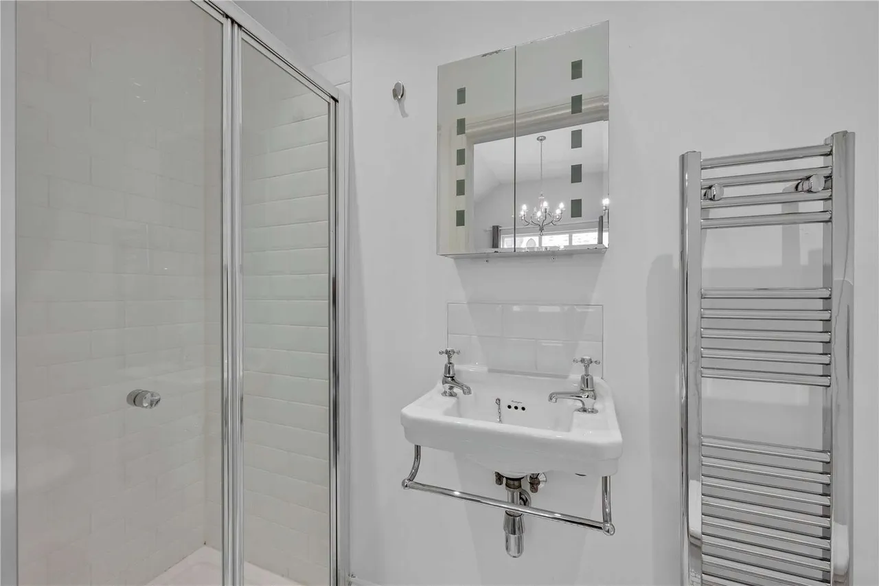 College Road, Guildford, GU1, photo 11