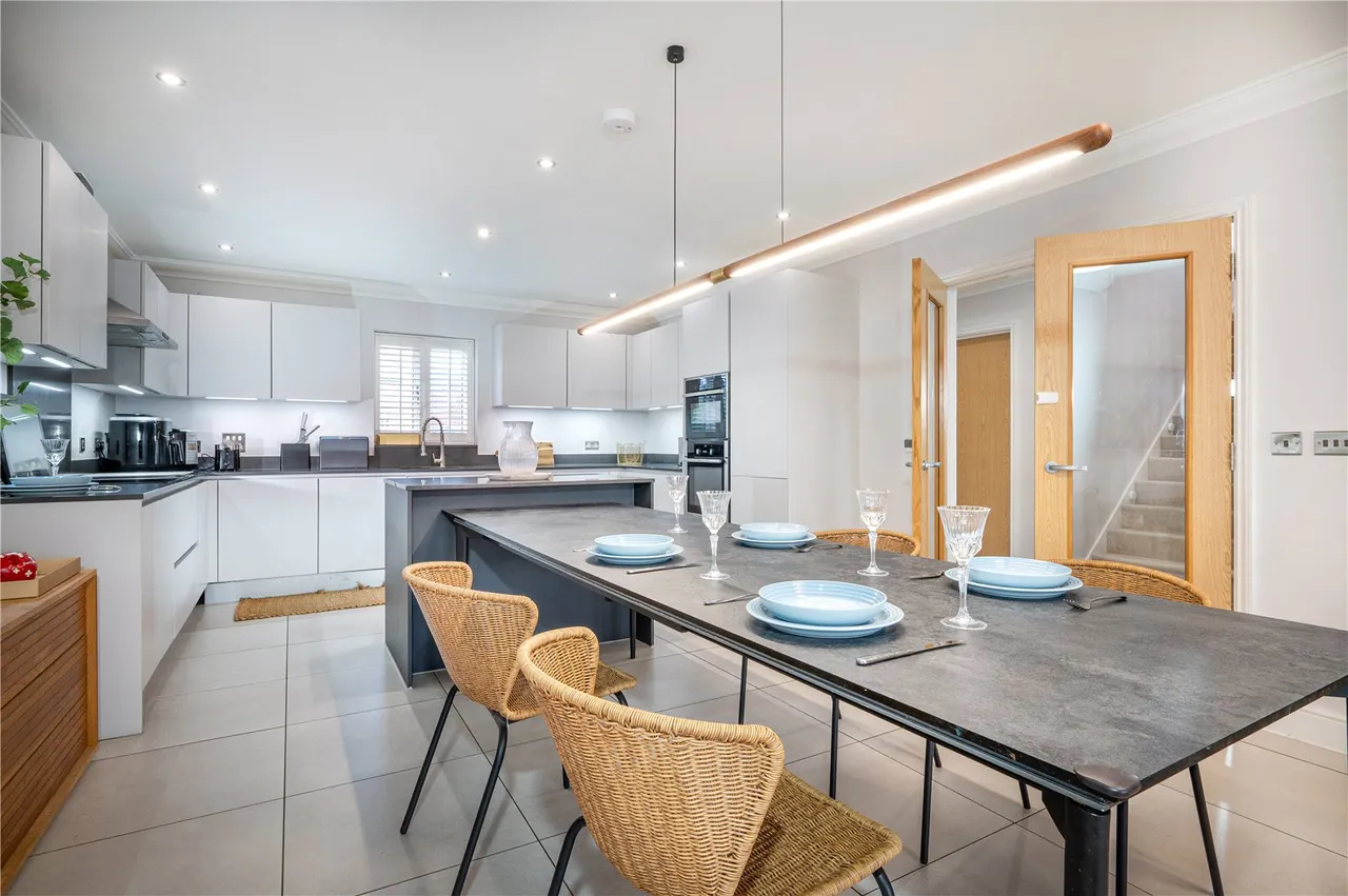 William Buckland Way, Stonesfield, Witney, Oxfordshire, OX29 8FF, photo 5