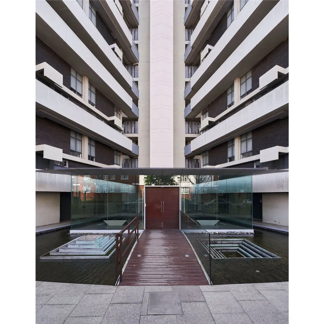 Guide £350,000 - £375,000 Keeling House, Claredale Street, Bethnal Green E2, photo 11