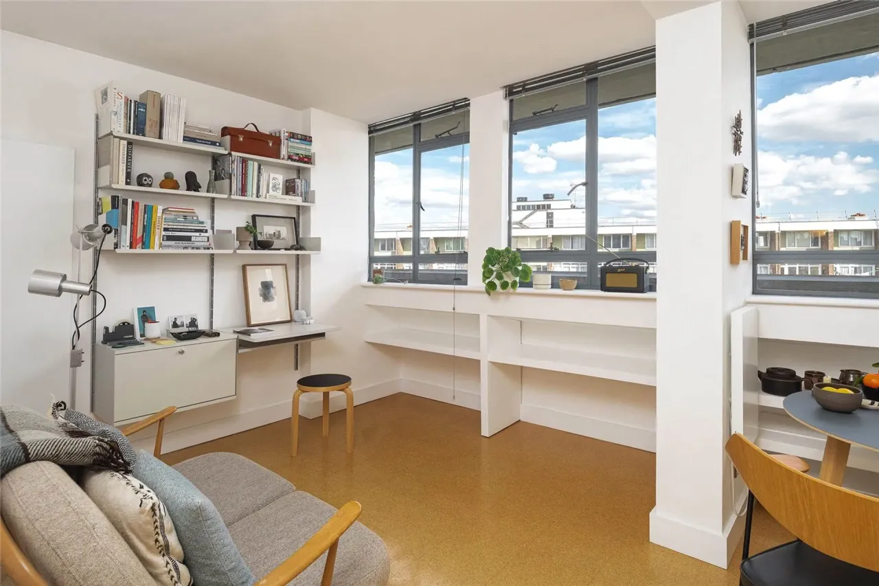 Guide £350,000 - £375,000 Keeling House, Claredale Street, Bethnal Green E2, photo 4