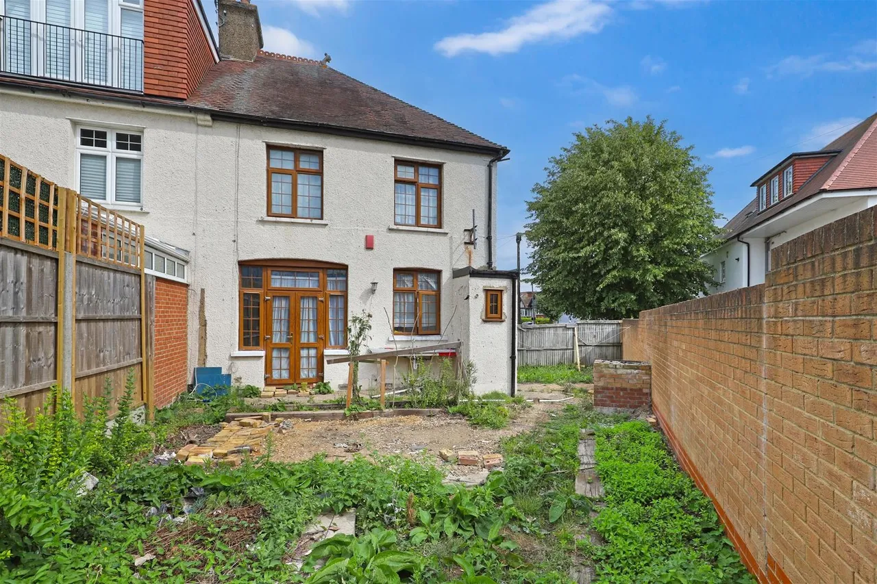 Connaught Avenue, Chingford, photo 10