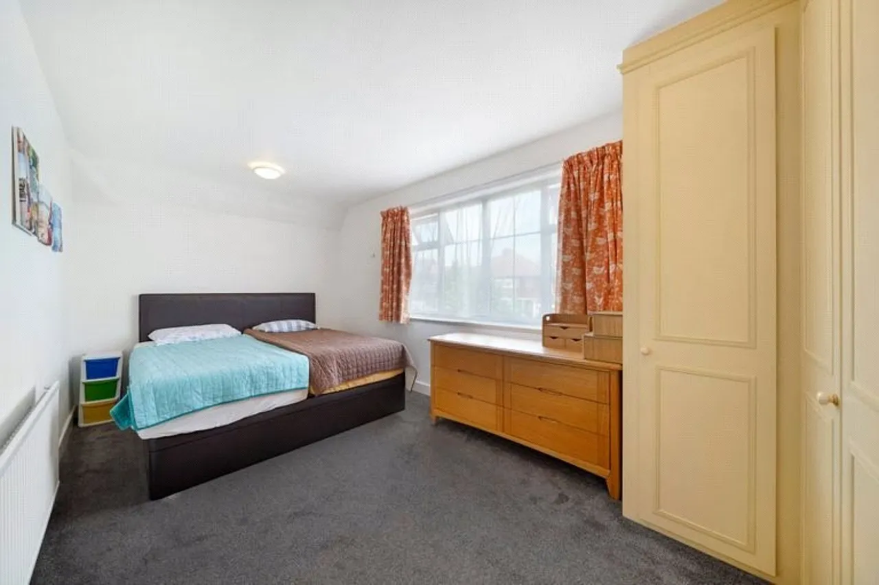 Lonsdale Drive, Enfield, EN2, photo 14