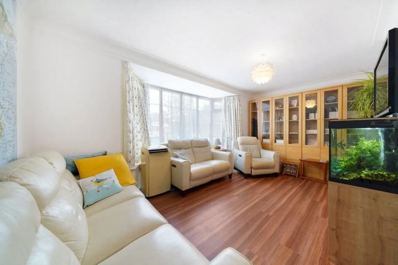 Lonsdale Drive, Enfield, EN2, photo 4