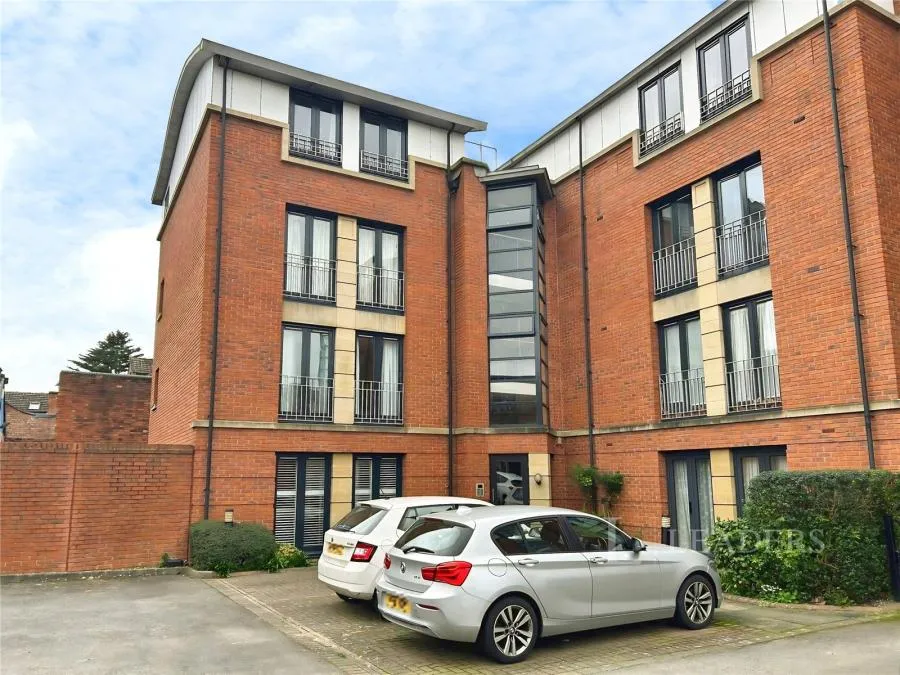 1 bed flat for sale, St. Marys Street, Worcester, WR1