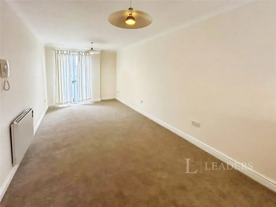 St. Marys Street, Worcester, WR1, photo 4