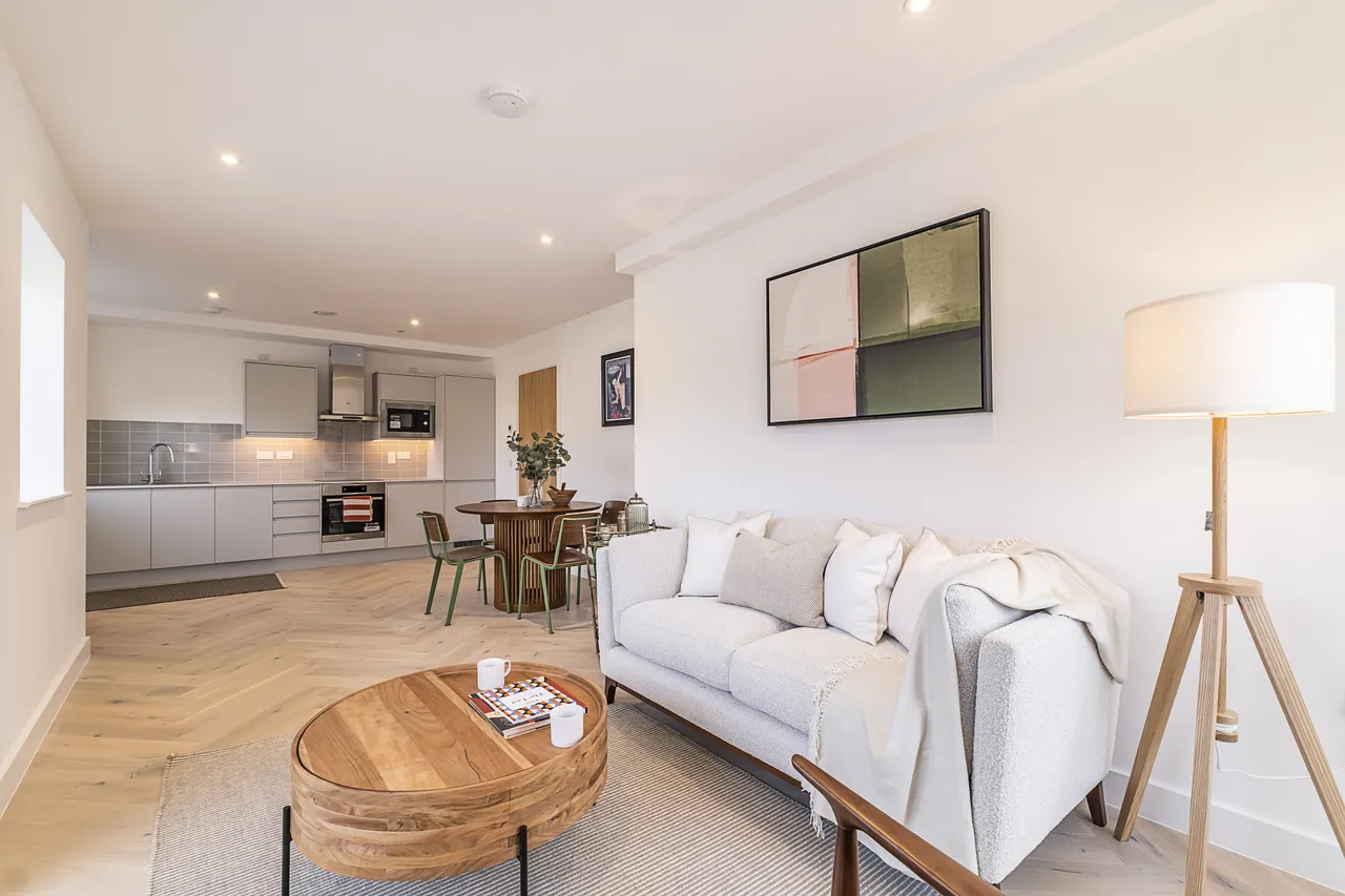 2 bed flat for sale — Northcote Road, London, SW11