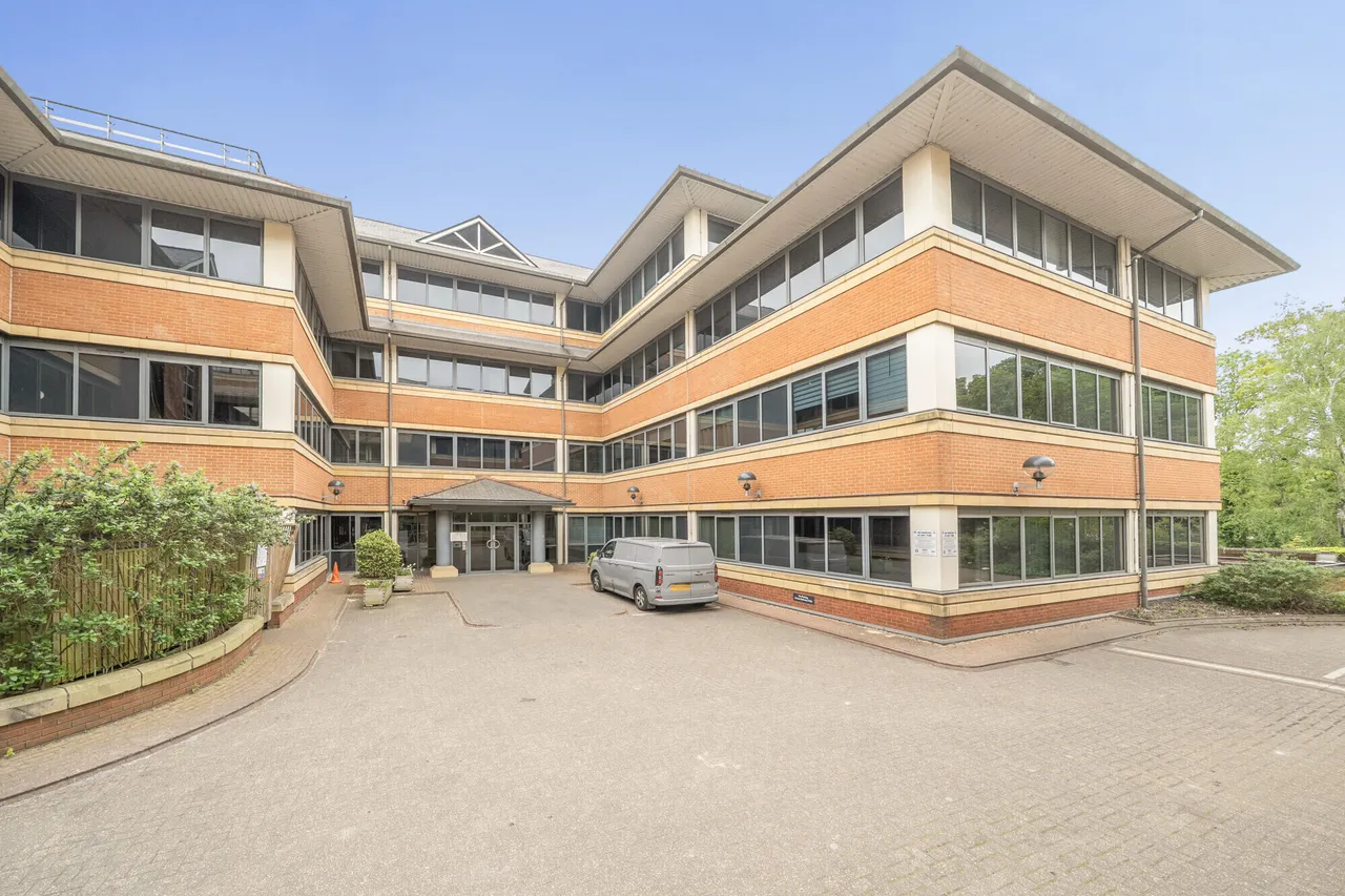2 bed flat for sale — Homestead Road, Rickmansworth, WD3