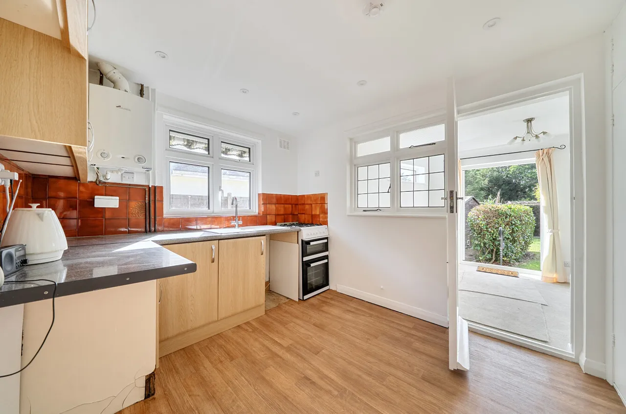 Dene Way, Ashurst, SO40, photo 2