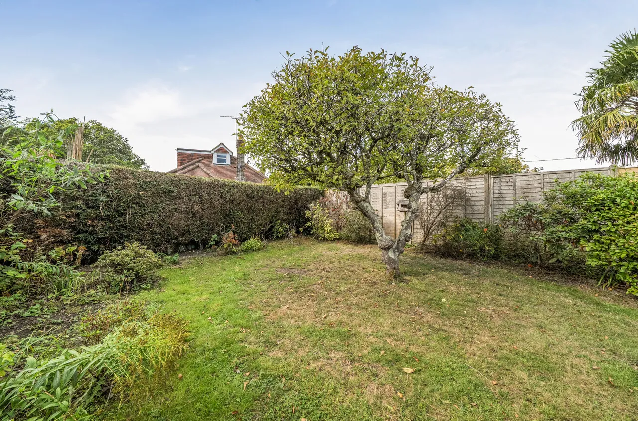 Dene Way, Ashurst, SO40, photo 18