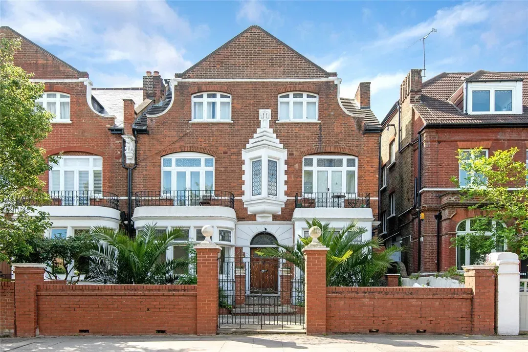 Broadhurst Gardens, South Hampstead, London, NW6, photo 2