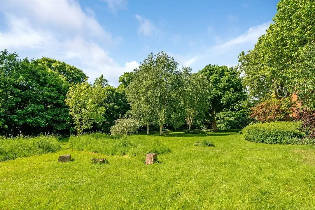 Broadhurst Gardens, South Hampstead, London, NW6, photo 12