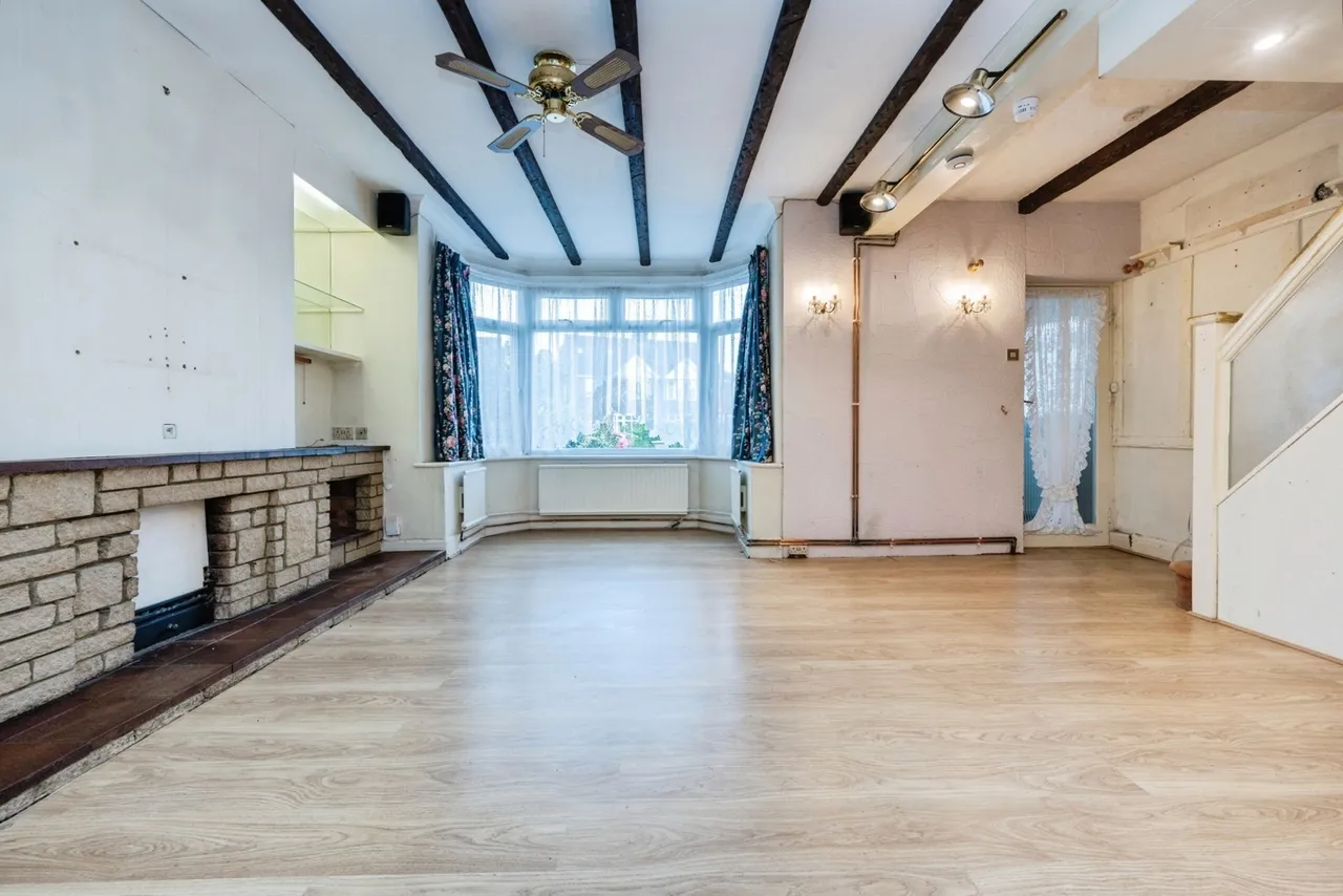 Ashcroft Road, LUTON, Bedfordshire, LU2, photo 3