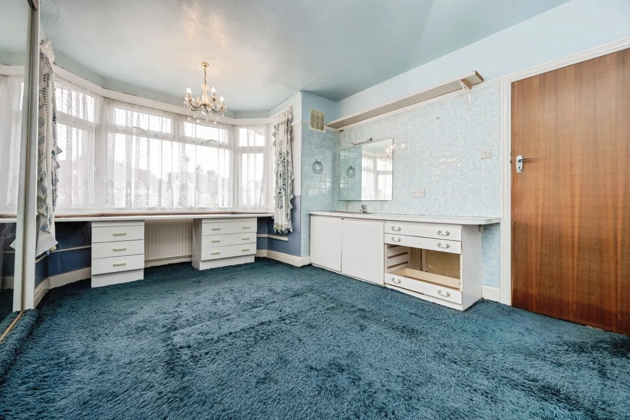 Ashcroft Road, LUTON, Bedfordshire, LU2, photo 12