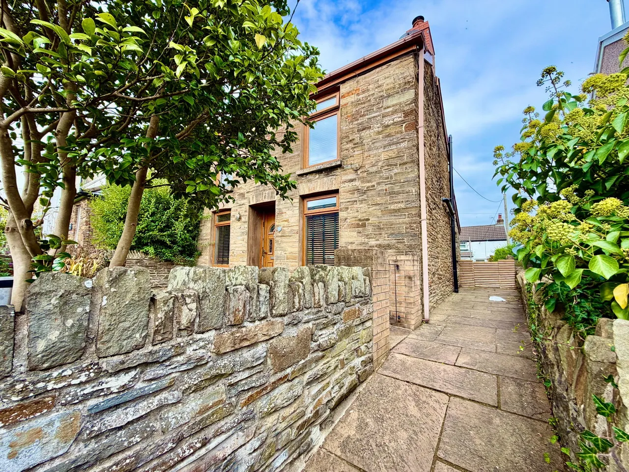 High Street, Nelson, CF46, photo 7
