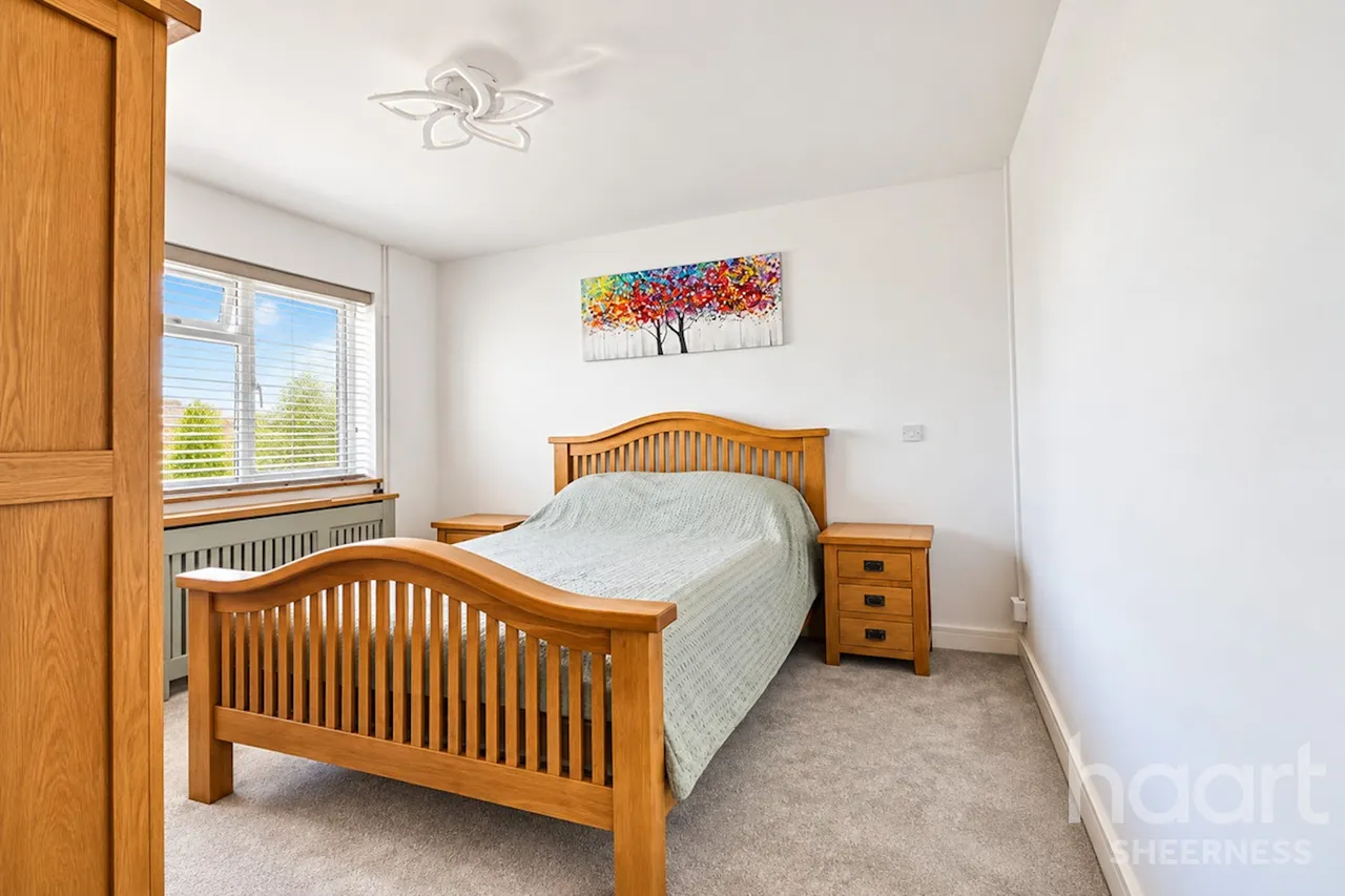 Augustine Road, Minster, ME12, photo 16