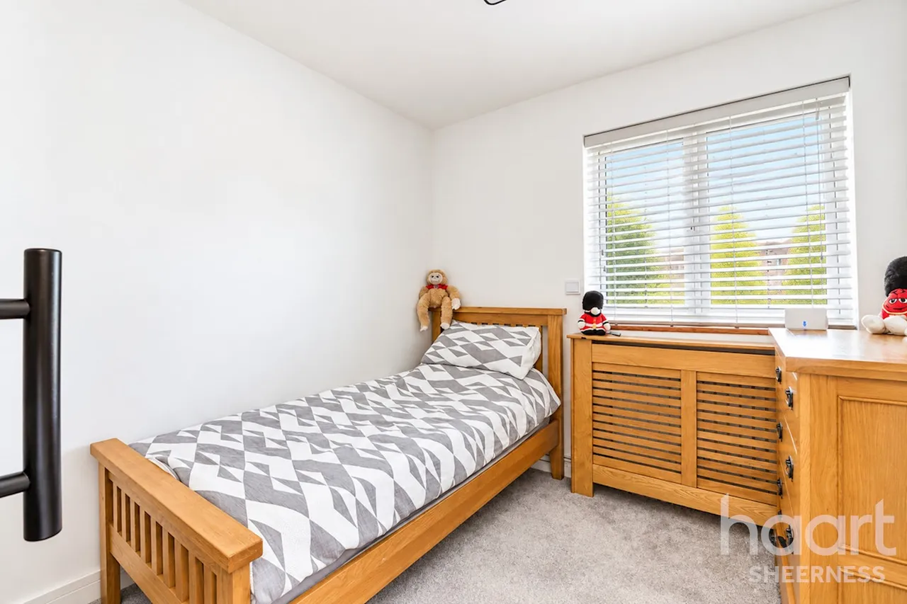 Augustine Road, Minster, ME12, photo 15