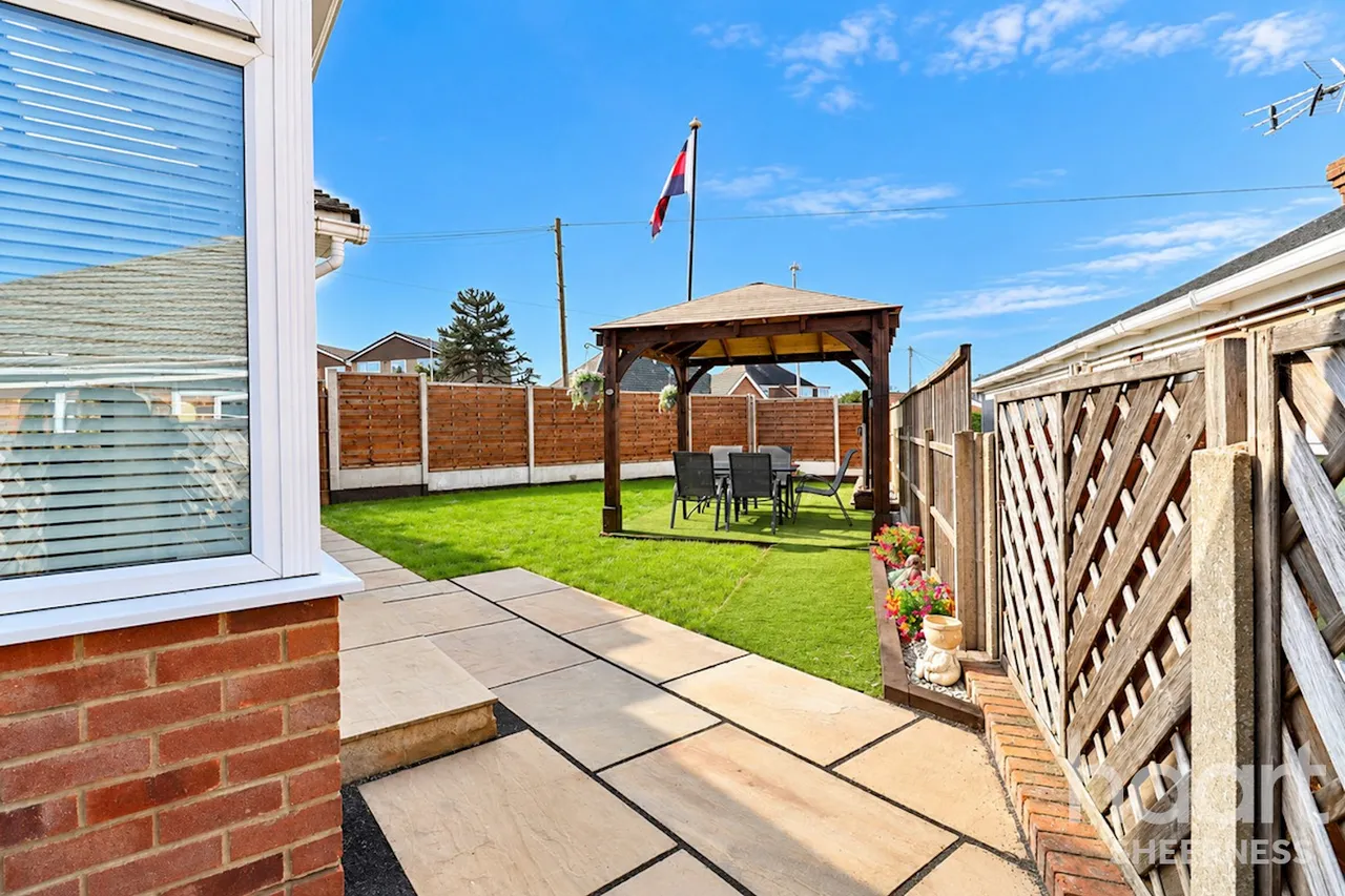 Augustine Road, Minster, ME12, photo 24