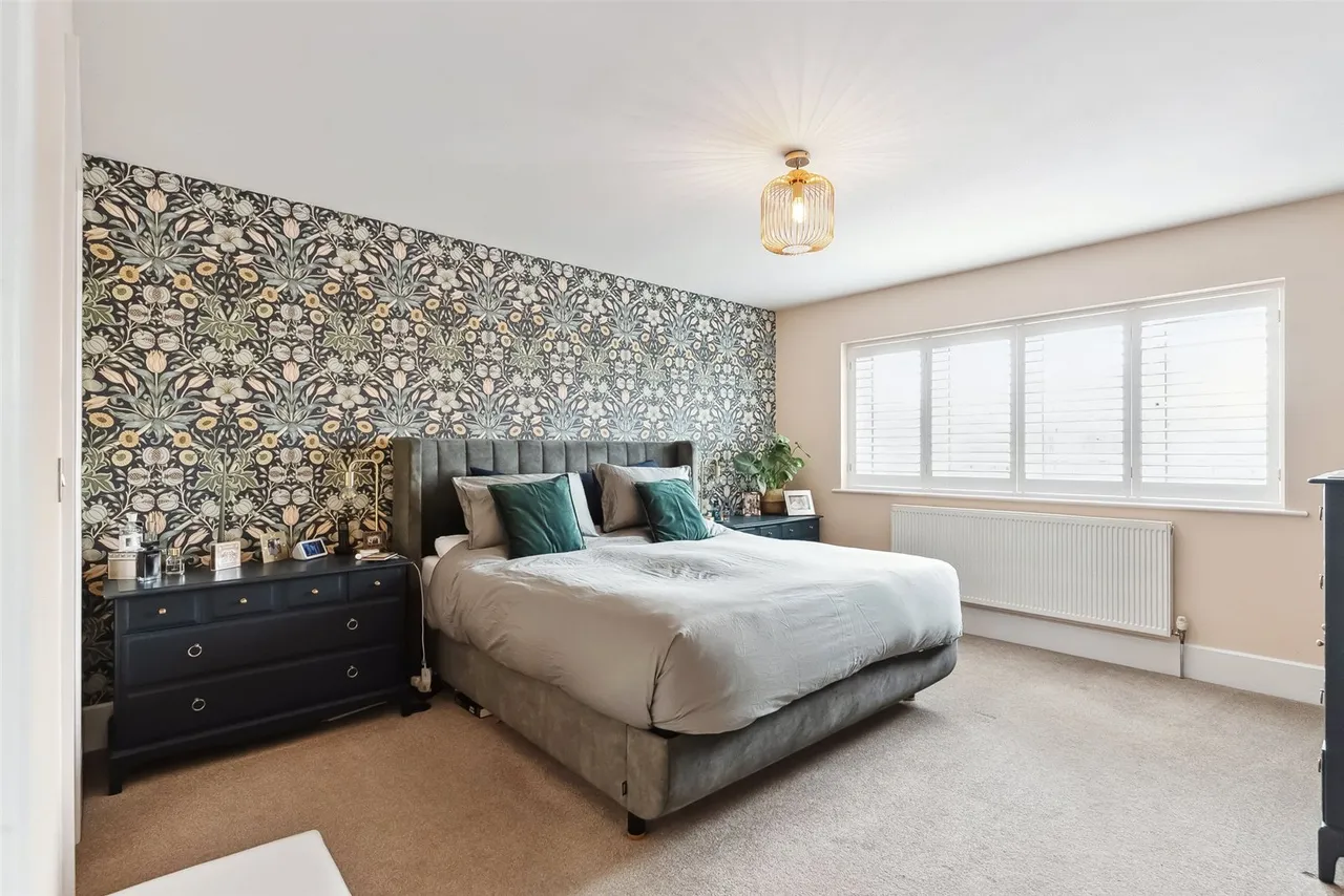 Elmsway, Ashford, TW15 2SH, photo 11
