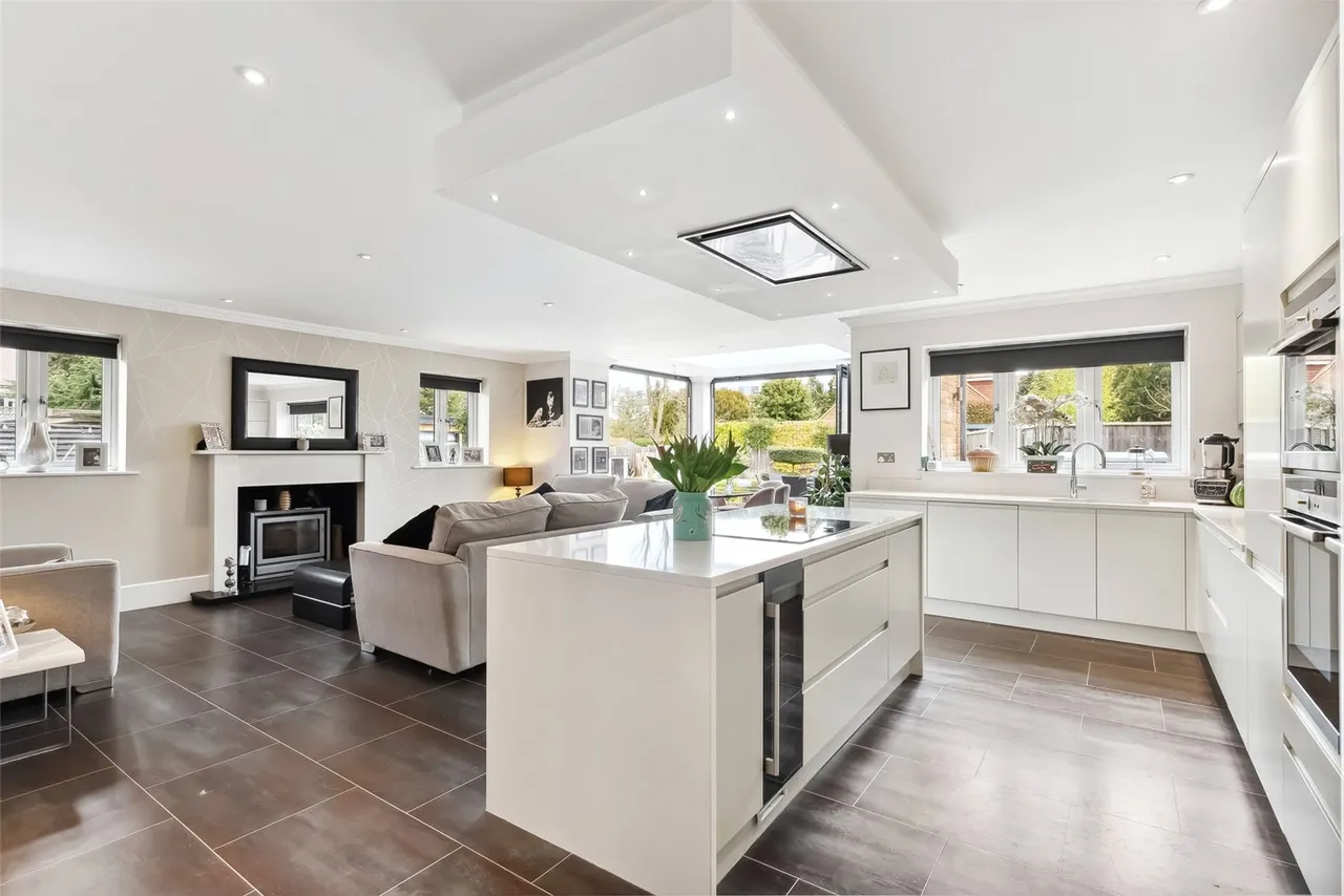 Elmsway, Ashford, TW15 2SH, photo 8