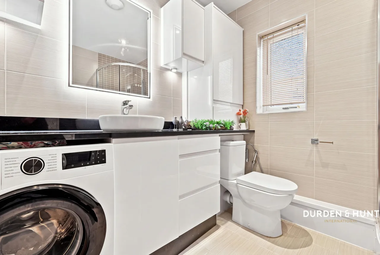 Reservoir Way, Hainault, IG6, photo 9