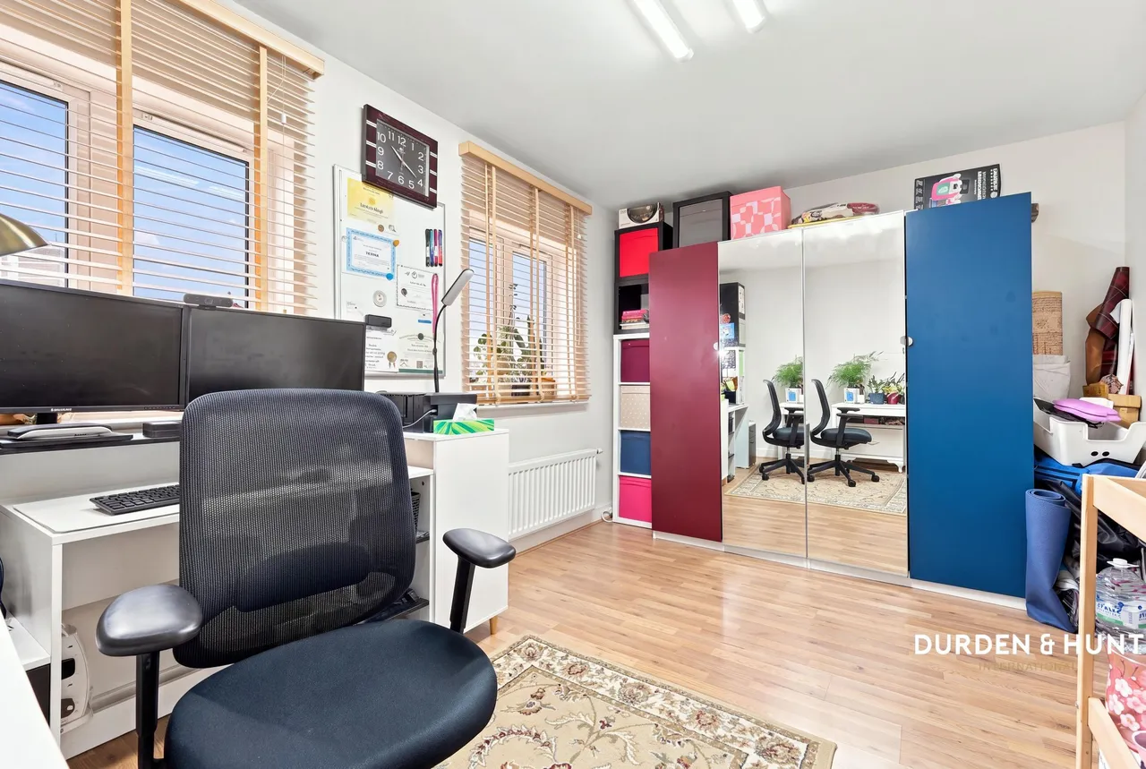 Reservoir Way, Hainault, IG6, photo 18