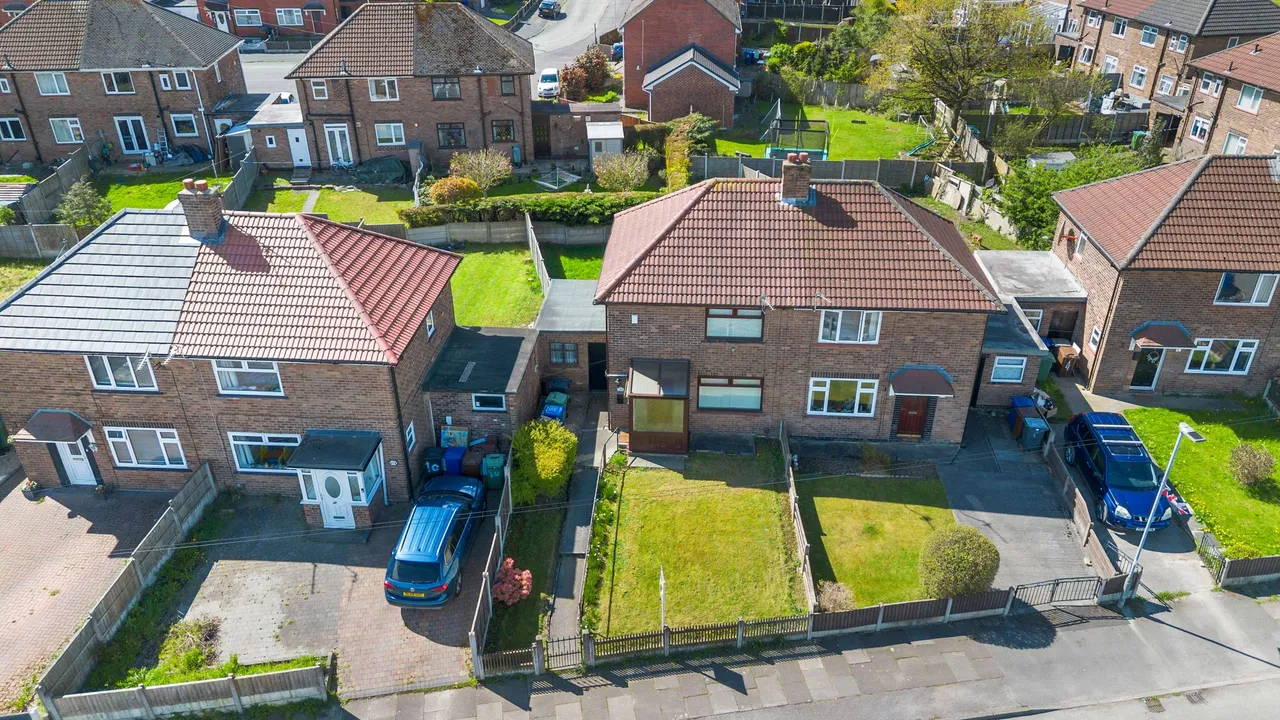 Riding Lane, Ashton-In-Makerfield, Wigan, Wigan, WN4 8TW, photo 16