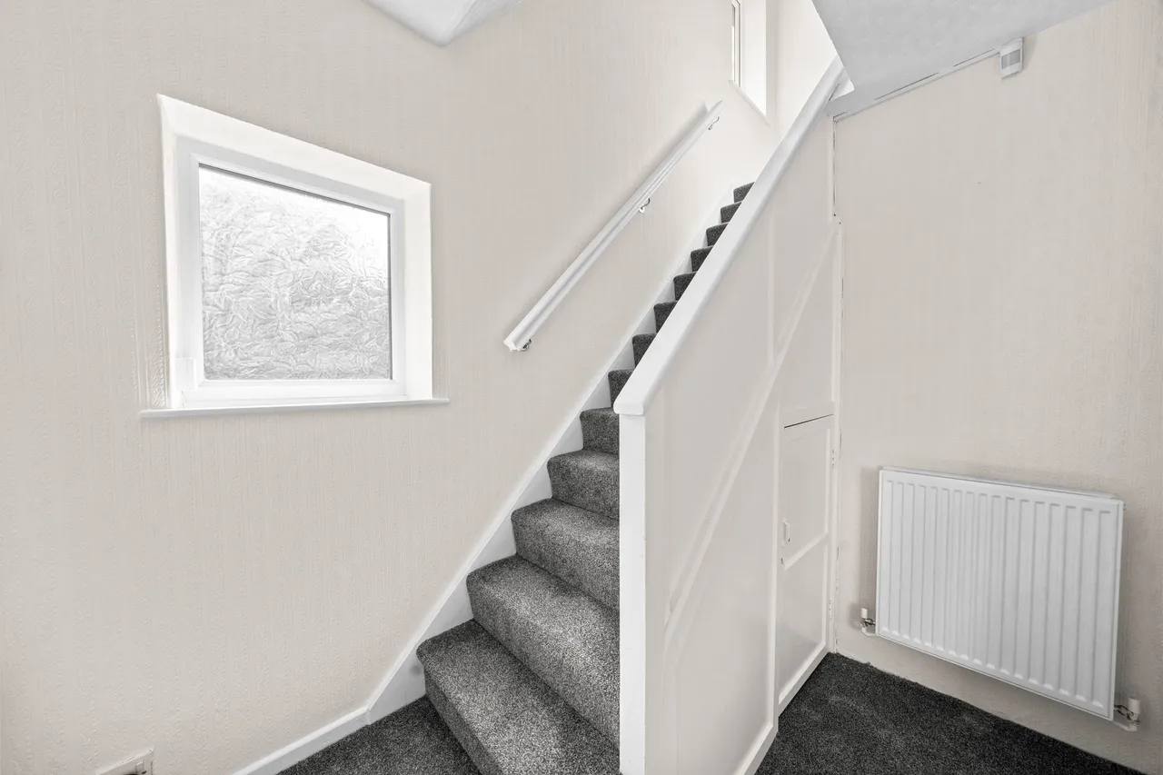 Riding Lane, Ashton-In-Makerfield, Wigan, Wigan, WN4 8TW, photo 11