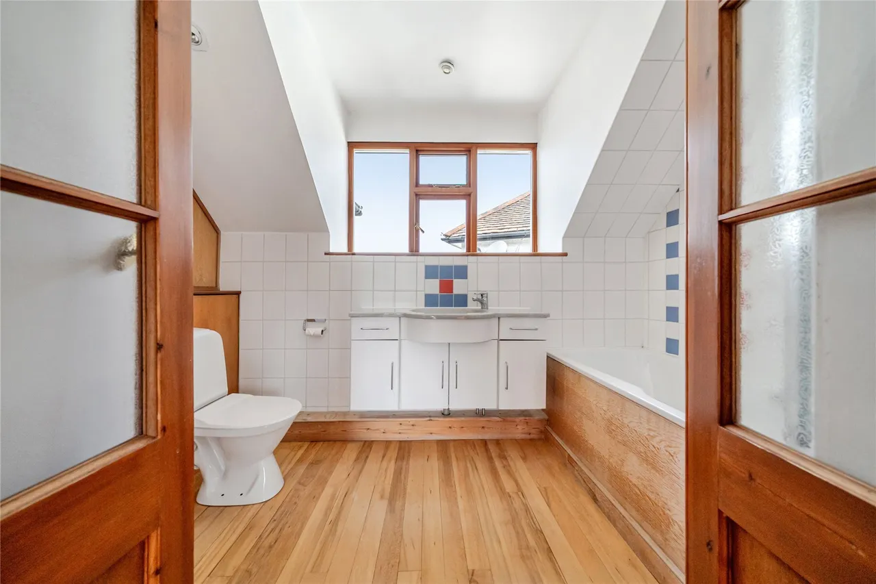 The Mead, Beckenham, BR3, photo 8