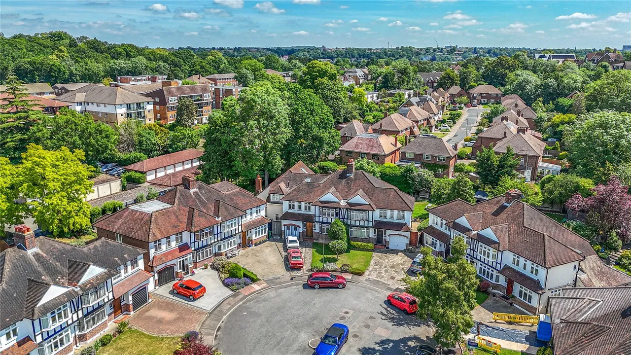 The Mead, Beckenham, BR3, photo 28
