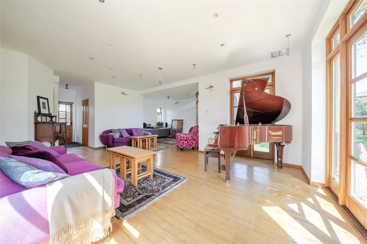 The Mead, Beckenham, BR3, photo 3