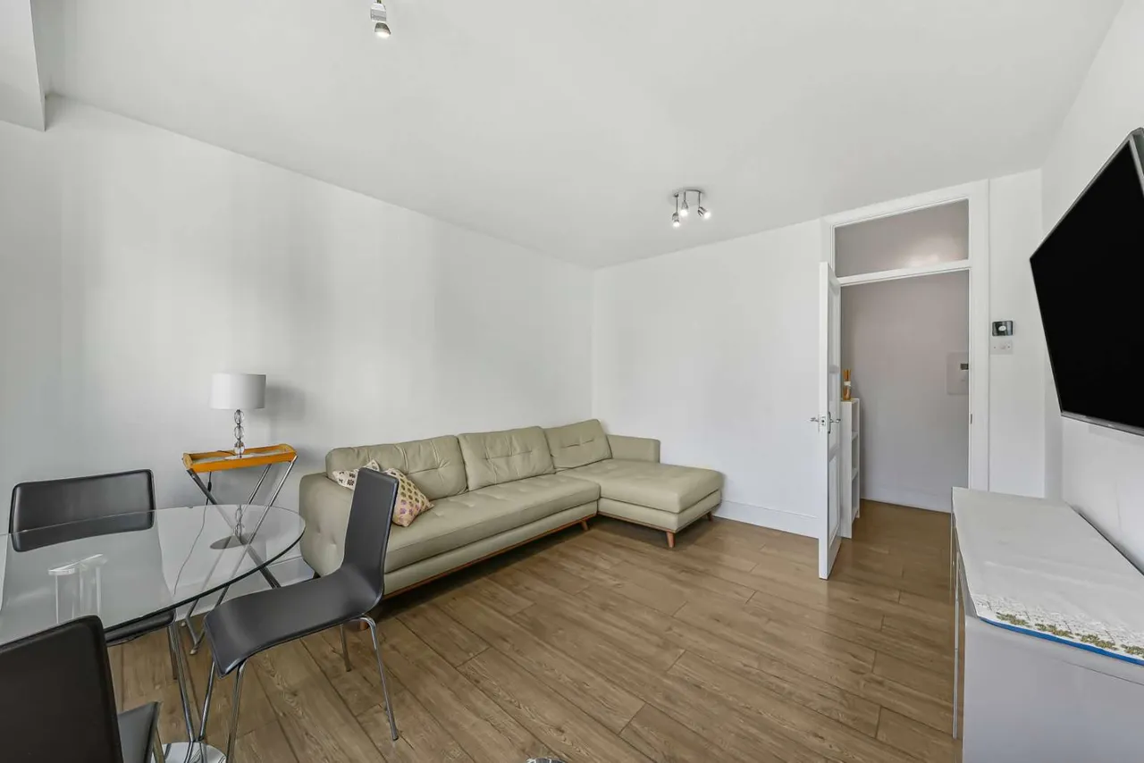 St. Johns Wood Road, London, NW8, photo 7