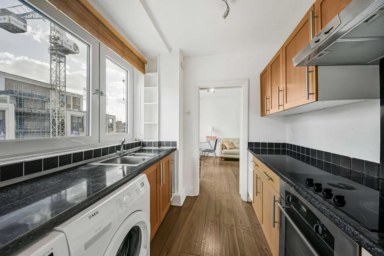 St. Johns Wood Road, London, NW8, photo 3