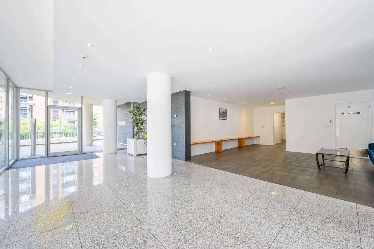 Flat 43 Adriatic Building, 51 Narrow Street, London, photo 9