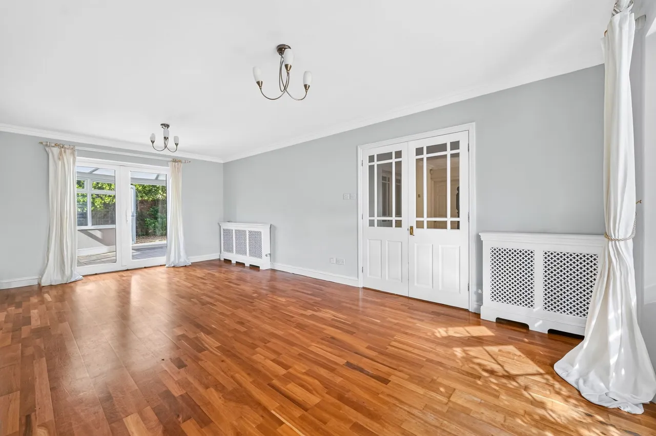 Harts Grove, Woodford Green, IG8, photo 7