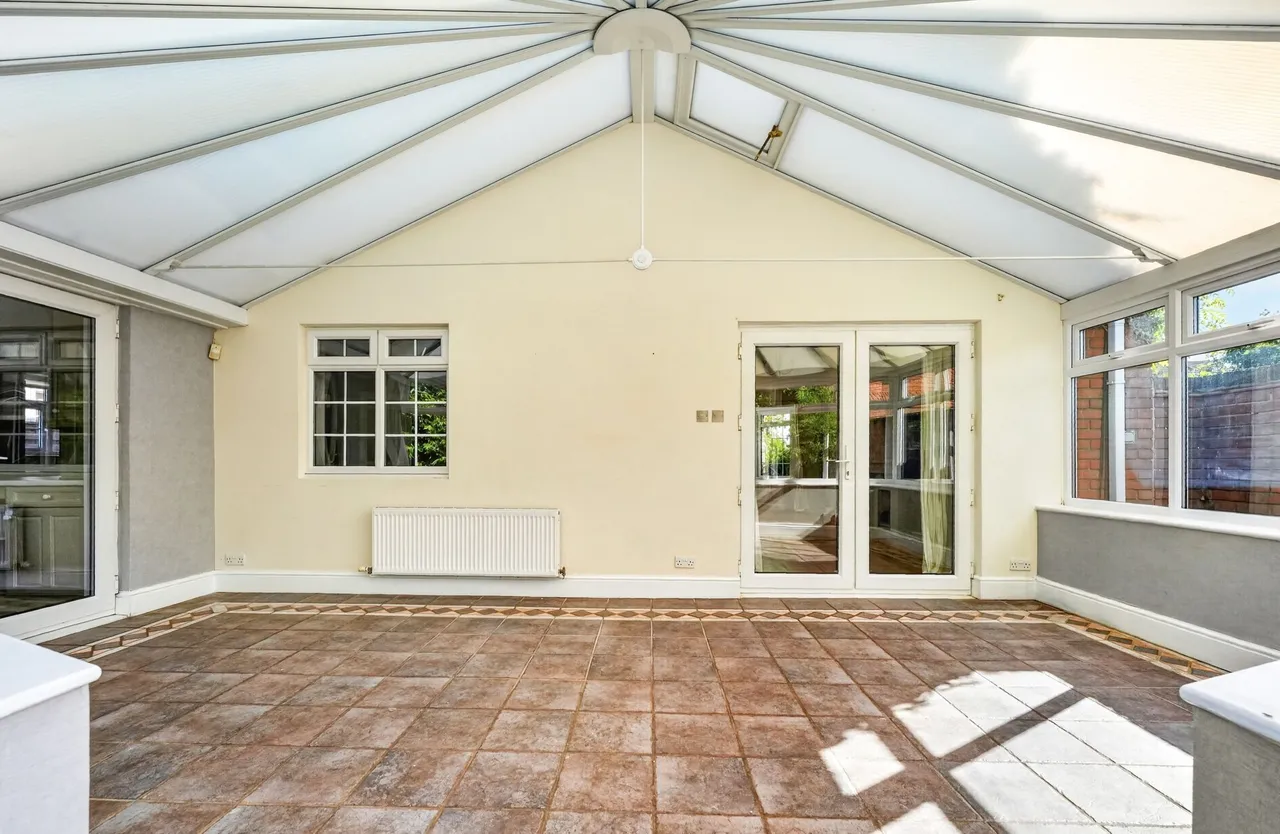 Harts Grove, Woodford Green, IG8, photo 8