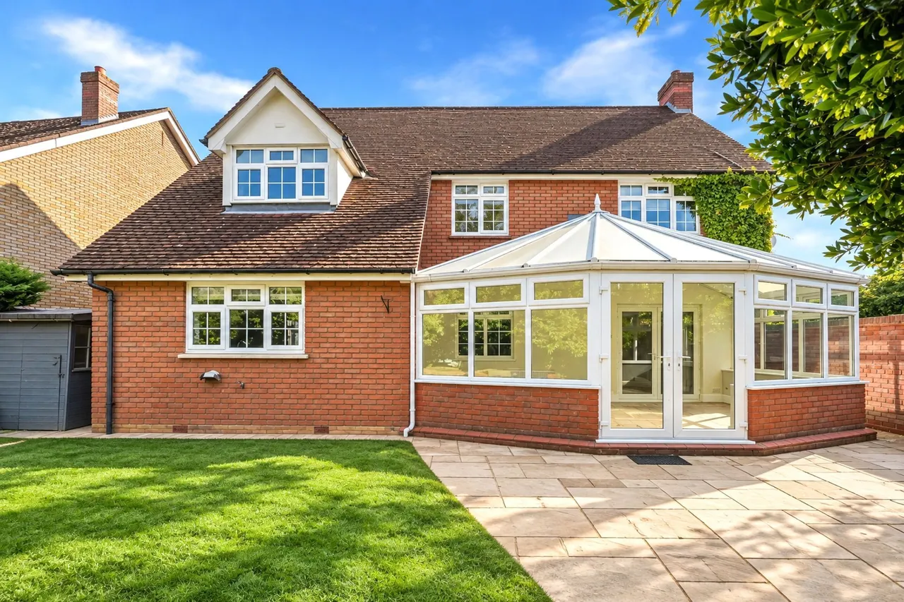 Harts Grove, Woodford Green, IG8, photo 4