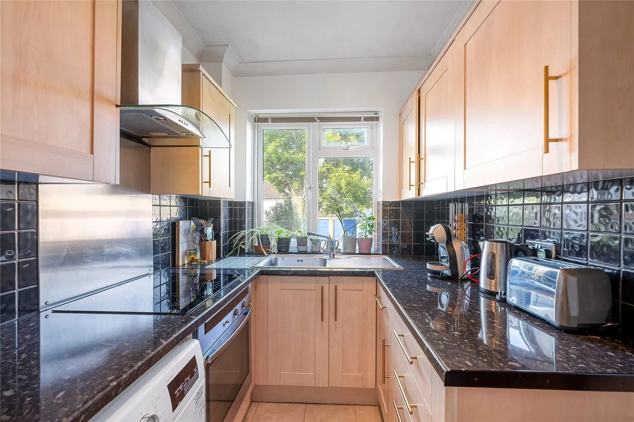 South Norwood Hill, London, SE25, photo 2