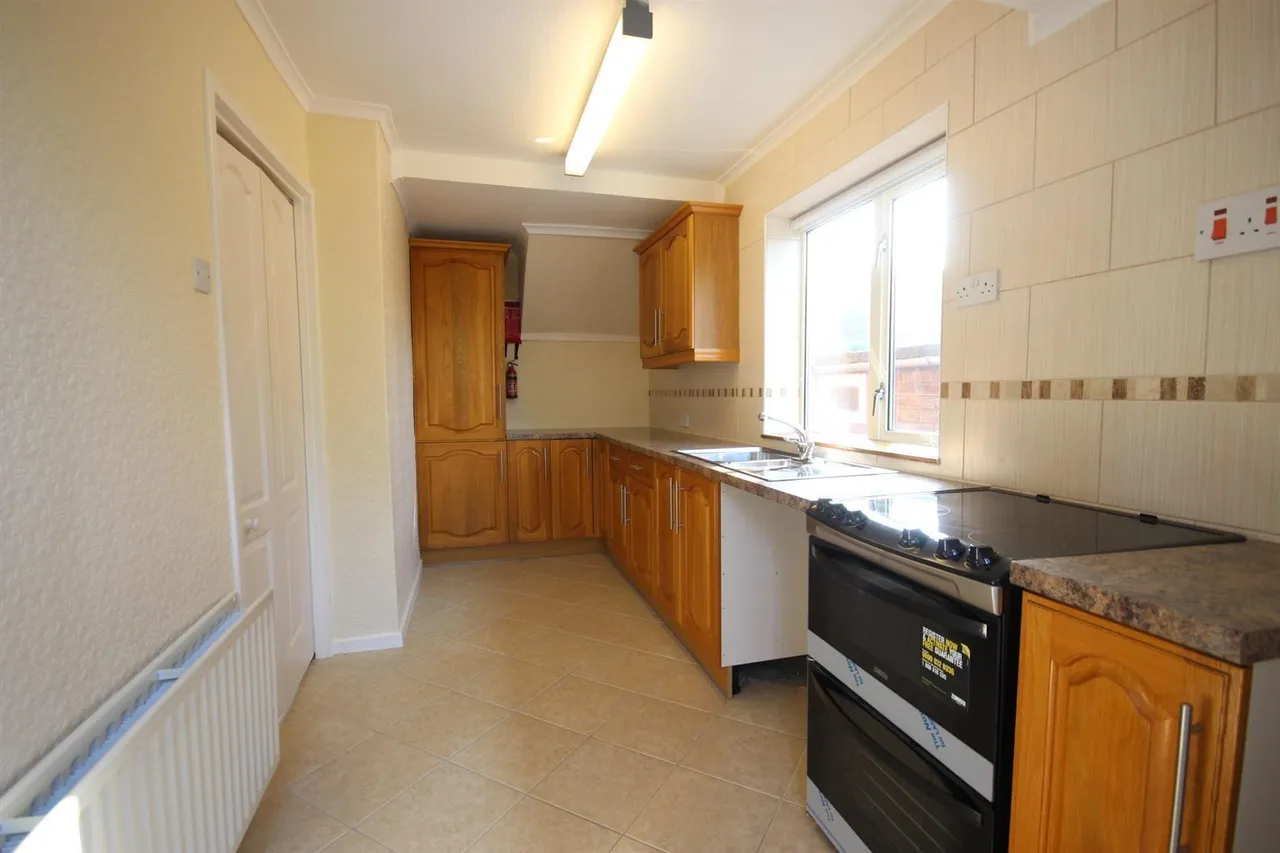Eastern Avenue, Langley Park, DH7, photo 3
