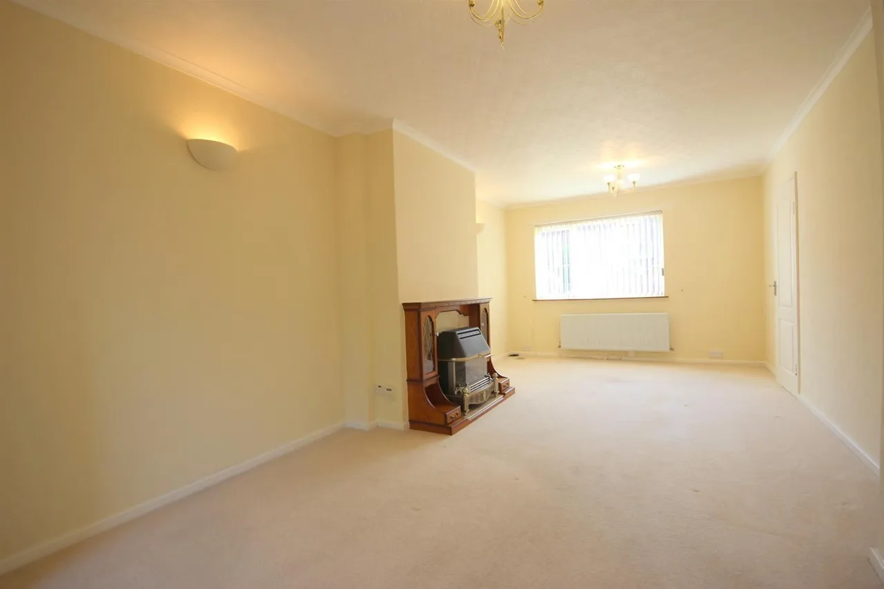 Eastern Avenue, Langley Park, DH7, photo 4