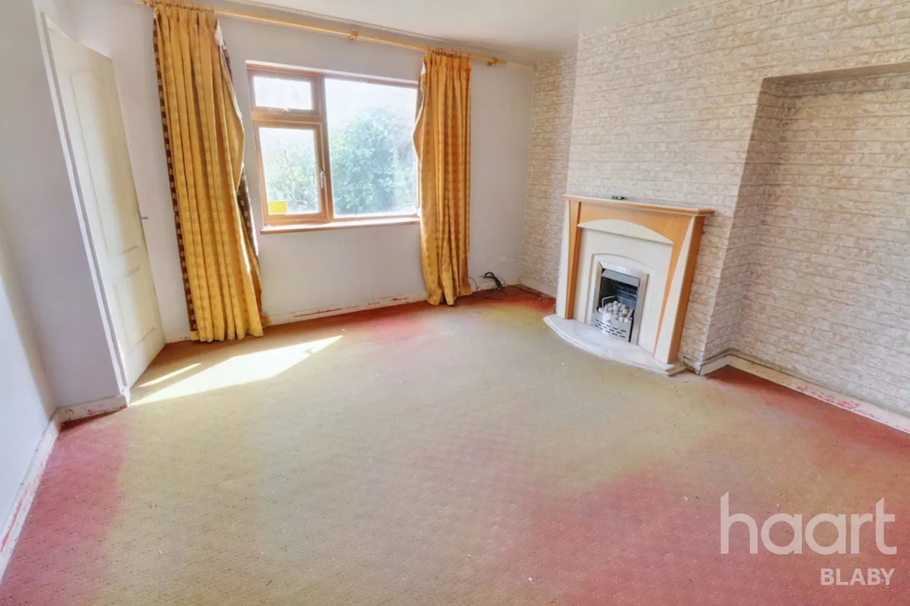 Leicester Road, Leicester, LE10, photo 3