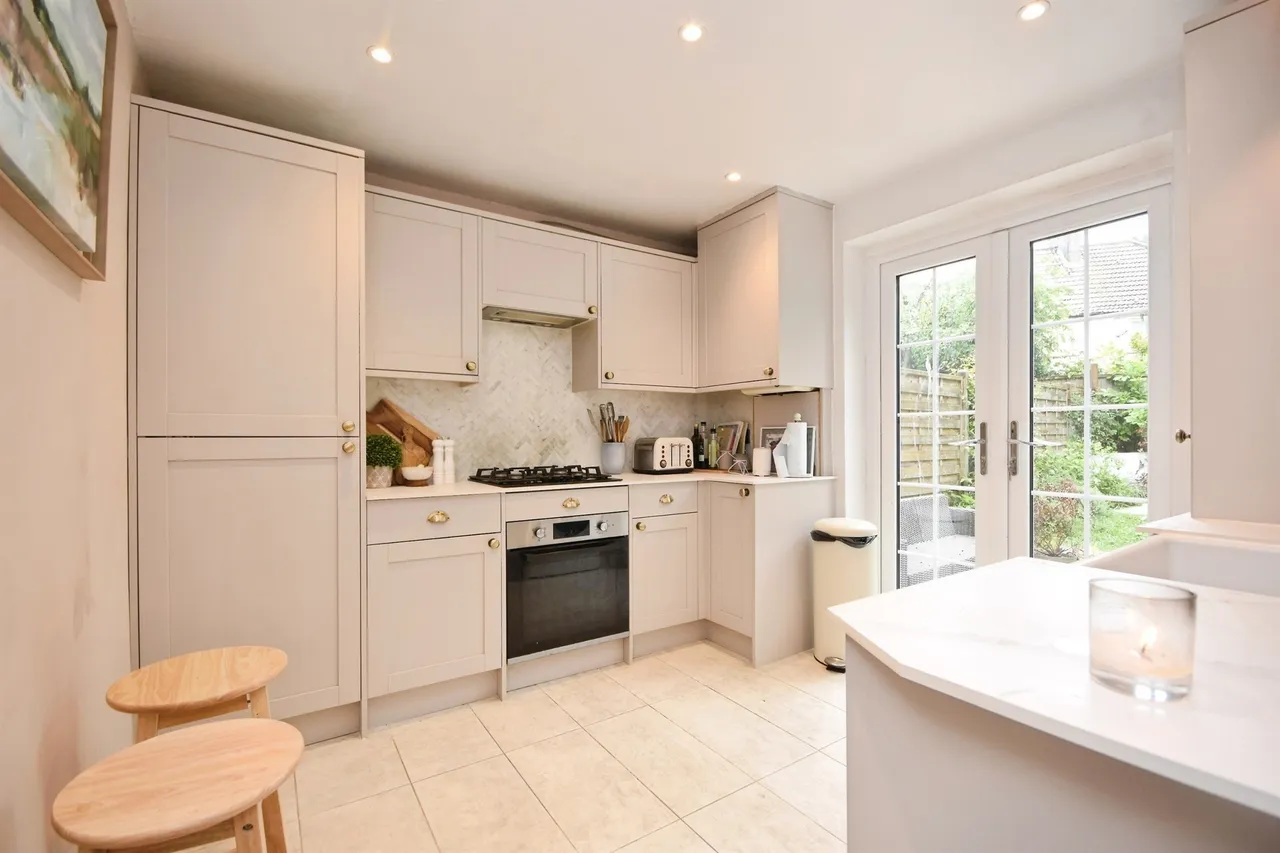 Cherry Avenue, Brentwood, photo 12