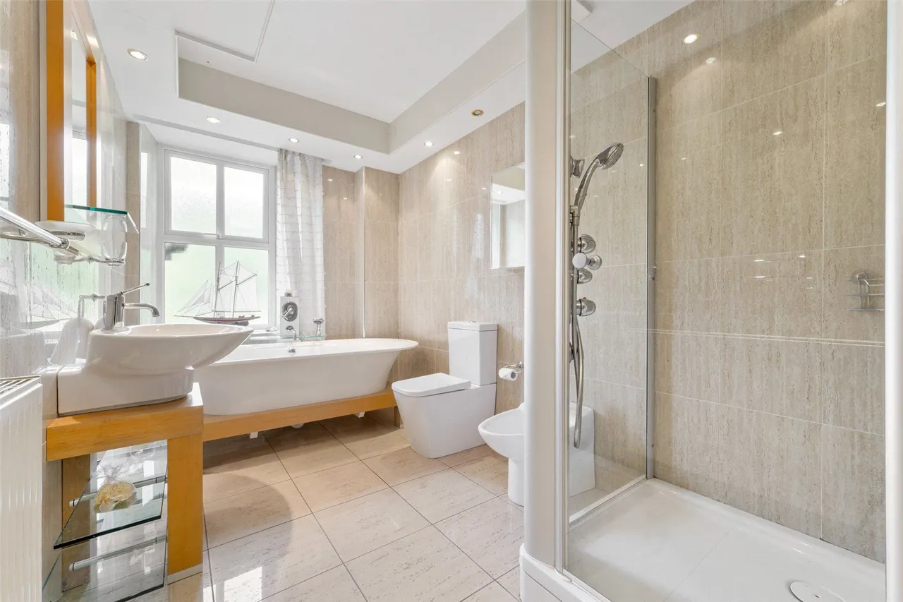 Links Lane, Pleasington, BB2, photo 41