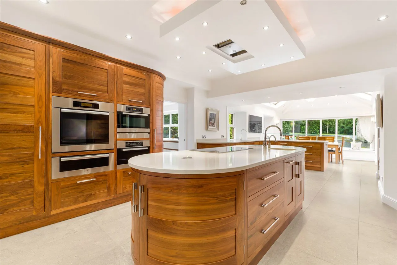 Links Lane, Pleasington, BB2, photo 3
