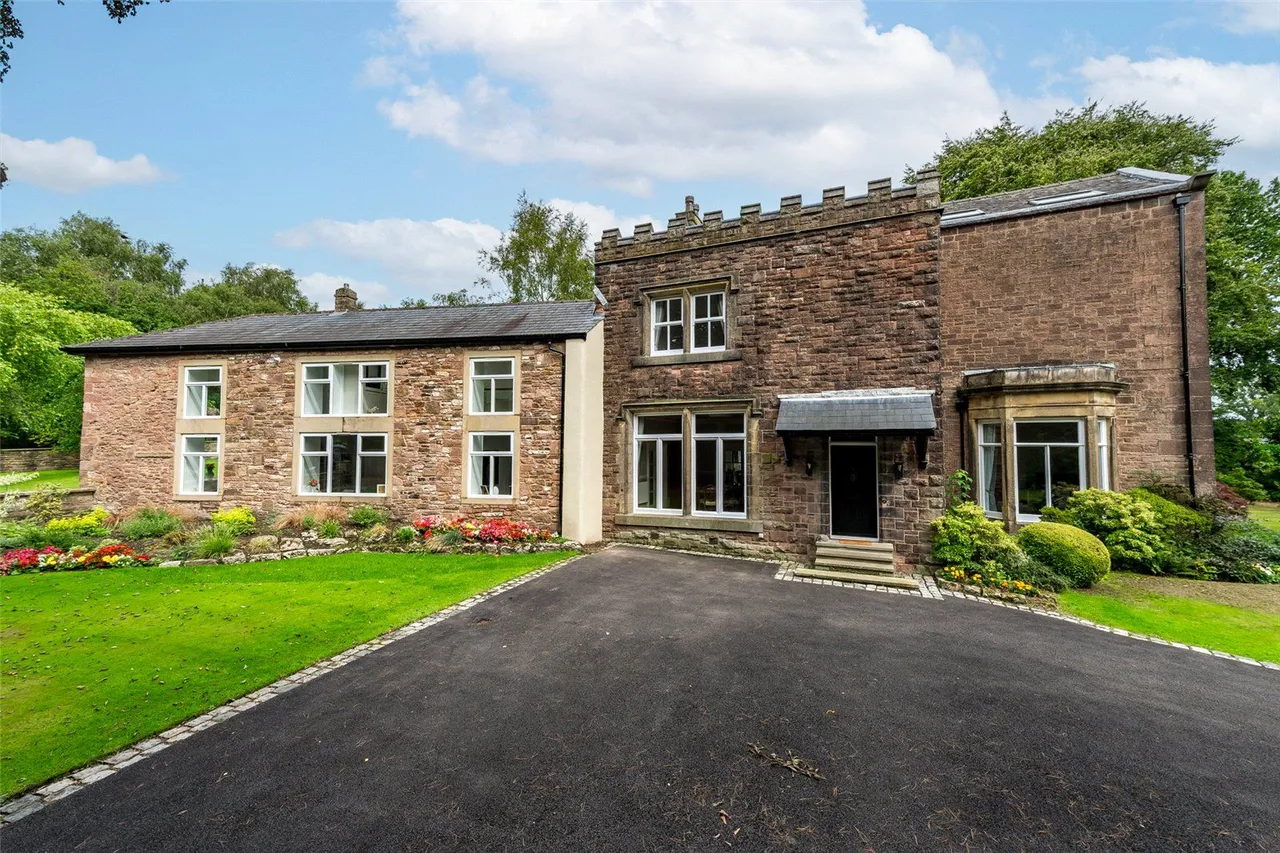 6 bed house for sale, Links Lane, Pleasington, BB2