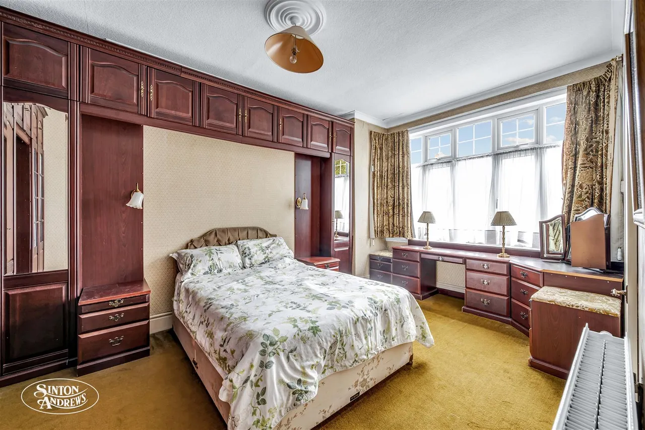 Lavington Road, London, photo 7