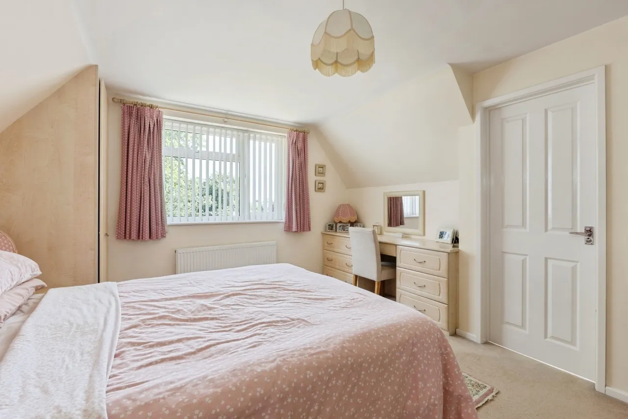 Kent Close, Attleborough, Norfolk, NR17, photo 11