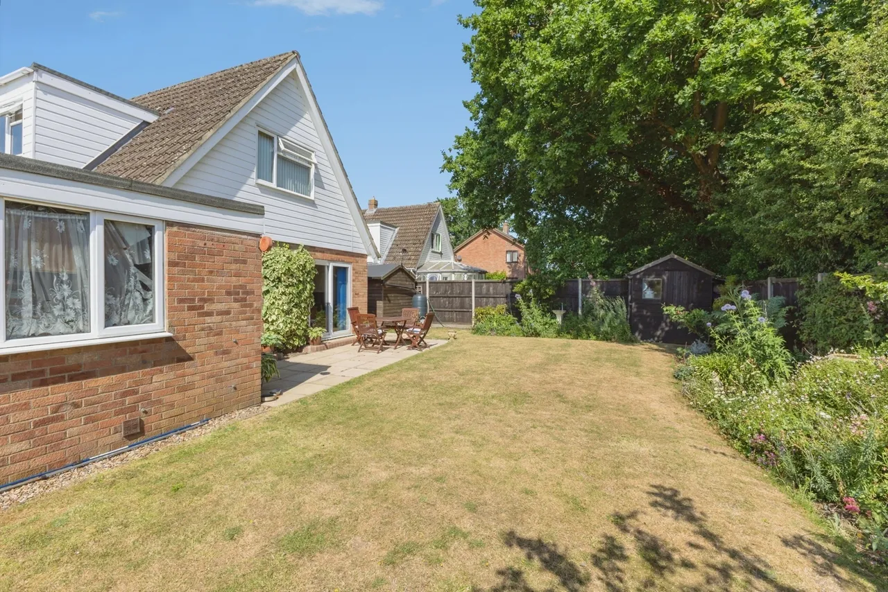 Kent Close, Attleborough, Norfolk, NR17, photo 20