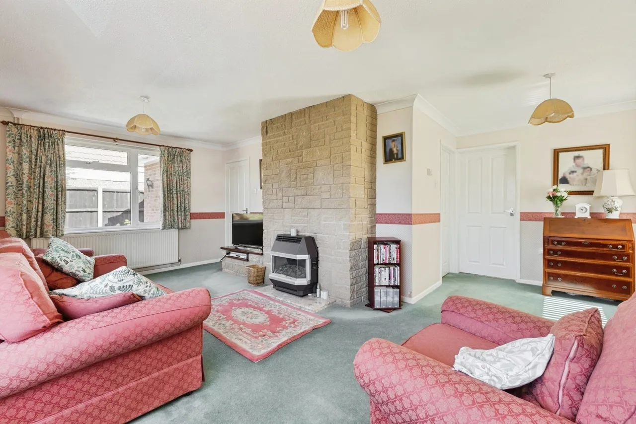 Kent Close, Attleborough, Norfolk, NR17, photo 6