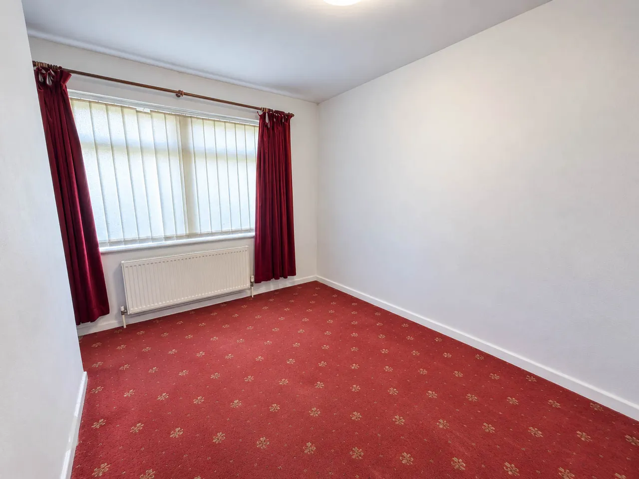 Lyndon Close, Tottington, BL8, photo 4