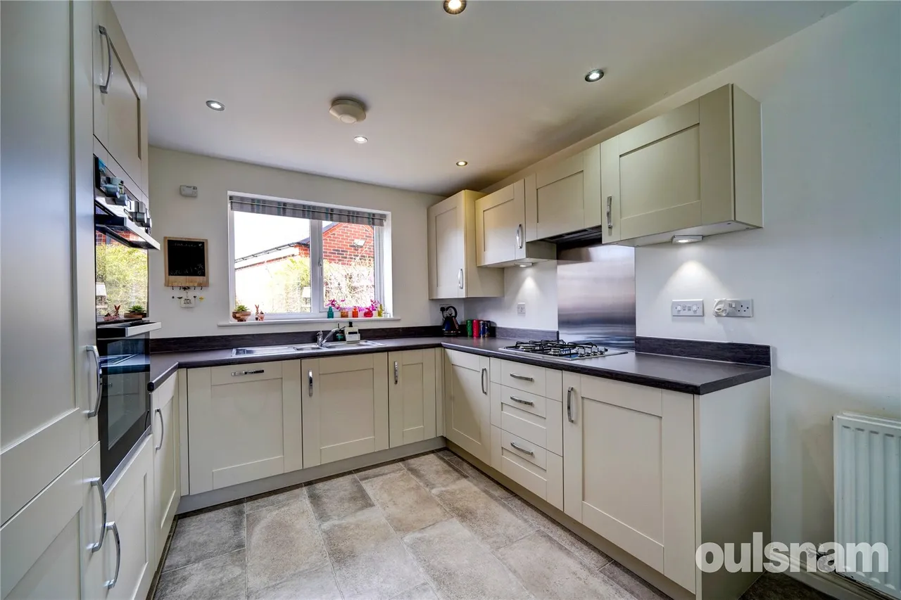 Snowdrop Drive, Droitwich, WR9 7TP, photo 5